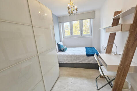 1-bed flat on Barnabas House, EC1V 8BY, £1,250/mo