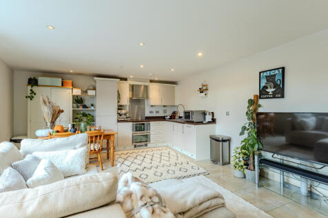 Living Kitchen Dining Room