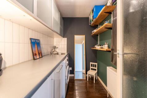 Newton Garth, Chapel Allerton, LS7 photo 3