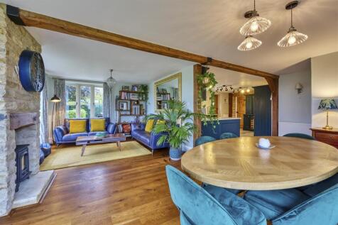 55 Glapthron Rd Uppe