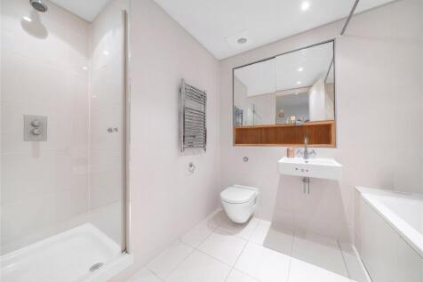 En Suite Bathroom