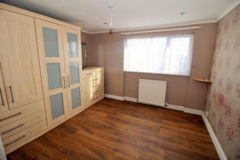Medlar Close, Witham photo 4