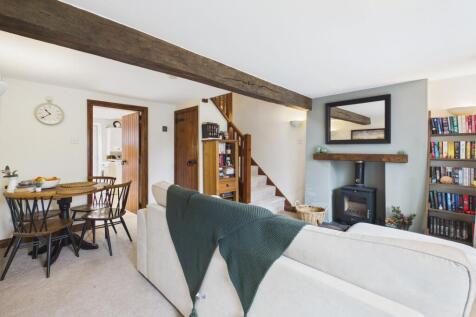 Sitting/Dining Room