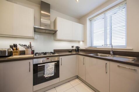 Modern Fitted Kitchen