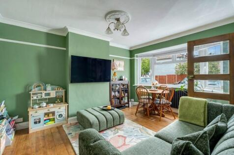 Click to visit Rightmove listing