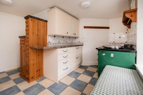 HoneysuckleCottag...