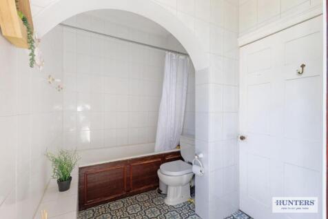 91538_Upcroft House Farm Carlton Lane Guiseley  (4