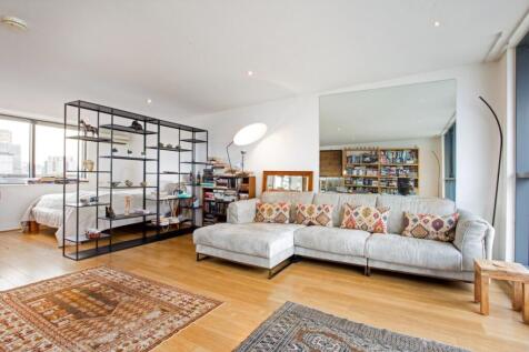 45 Wood Wharf 277...
