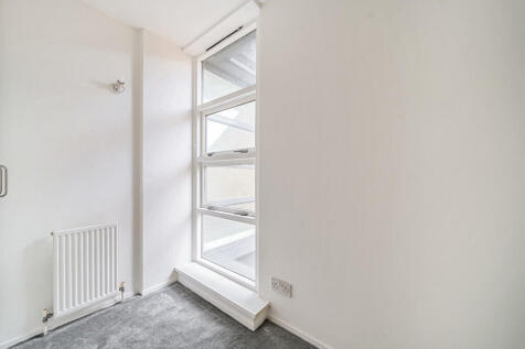 1388832-1-6940284...