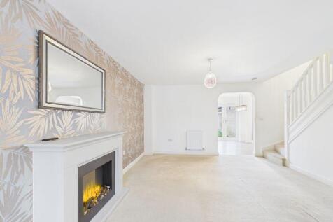 Hunnane Drive, Alconbury Weald photo 3