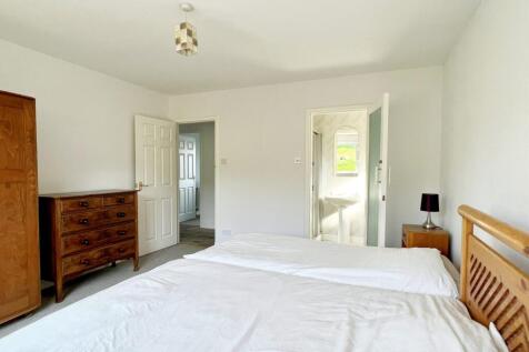 Braedoon, 2 Millhall, Kirkcudbright - Williamson a