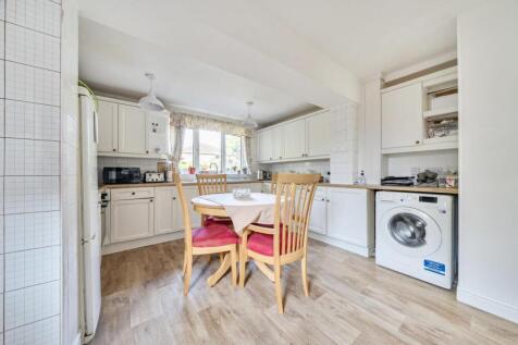 44 Harmans Way
