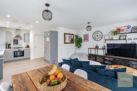 Kitchen/Dining Room/Lounge