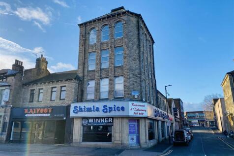 Bankdale HouseF1.jpg