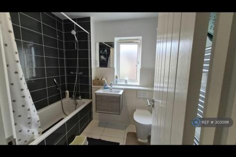 First Floor Bathroom