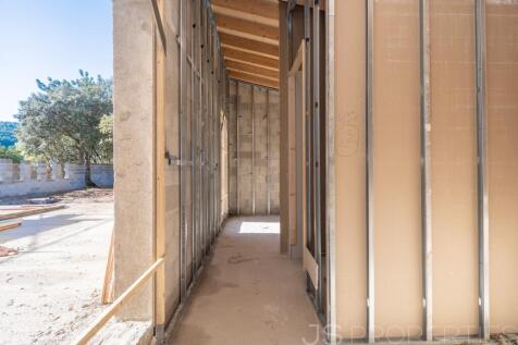 NEWLY BUILT MODERN VILLA IN UNIQUE LOCATION OF SELVA 