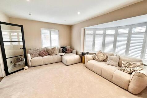 Leitrim Avenue, Shoeburyness, Southend-on-Sea, Essex, SS3 photo 4