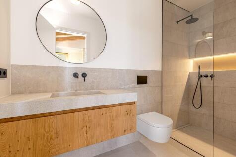 Bathroom (1)