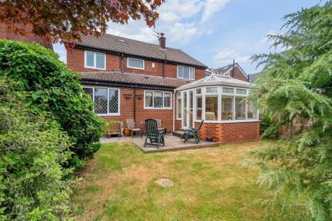 Rear View of Property &amp; Garden