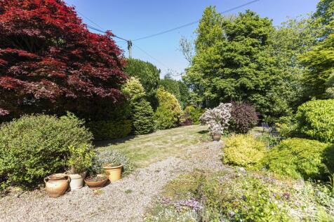 Bramleys Estate Agents - Toothill Lane - Brighouse