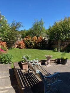 Garden shown in summer months (seller provided ima