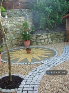 Rear Patio Garden