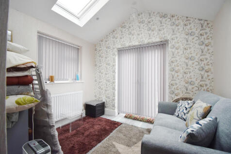 Bulls Head Lane, Coventry, CV3 1FS photo 5