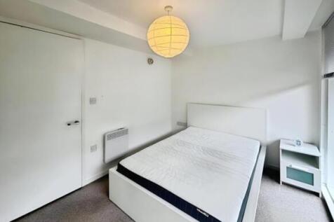The Avenue, Leeds, LS9 photo 5