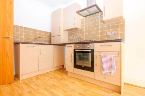 Gardner Road , Christchurch , Dorset  photo 3