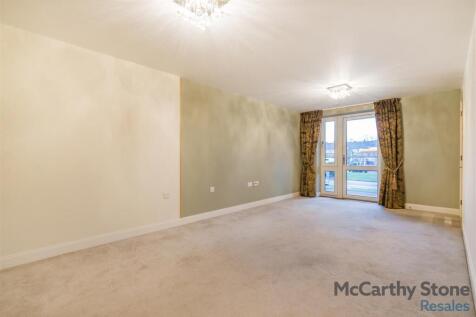 8672092-interior01.jpg