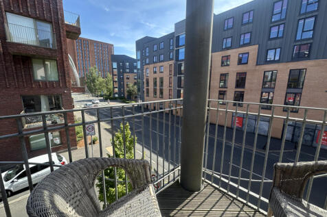 Balcony 66