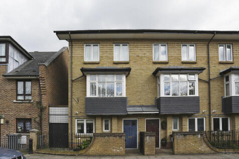 4 bedroom Semi Detached for sale