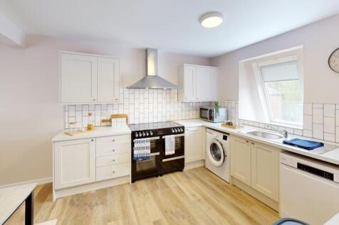 Flat 4, 7, Cromwell Road BS6 5HD photo 3