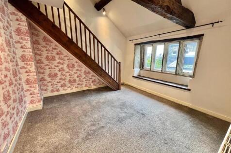 48 Wak 4th bed with mezz.jpg