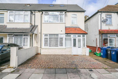 Stratford Road, UB2, Southall, UB2 photo 3