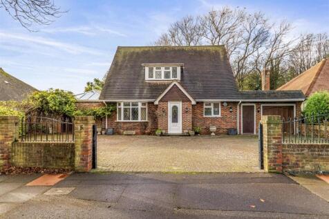 5 Parklands Ave New-028.JPG