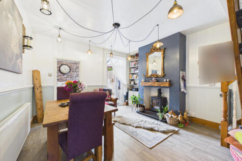 Click to visit Rightmove listing