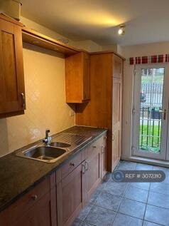 Branklyn Court, Glasgow, G13 photo 3