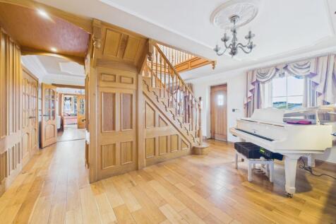 Entrance Hall / Reception