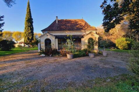 Property Image 11