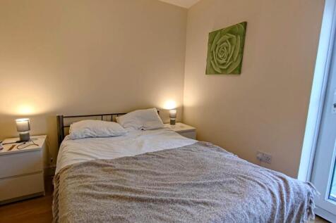 Bedroom (1)