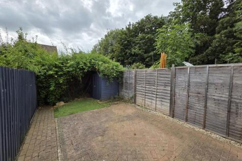GARDEN 1 
