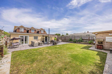 Chalet Bungalow