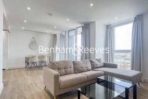 Wandsworth Road, London, SW8 photo 3