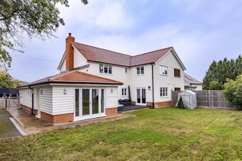 1a, Bumbles Green (31).jpg