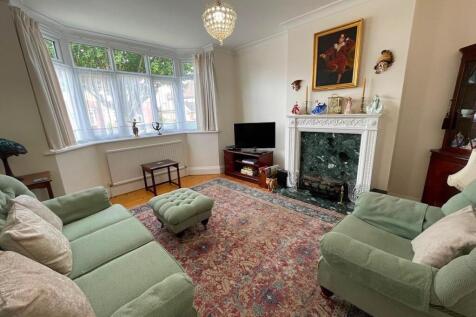 Living room.jpg