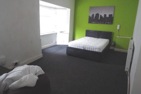 71a Park Road - L...