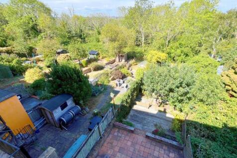 View over garden to rear.jpg