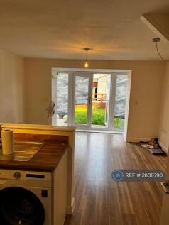 Countess Way, Milton Keynes, MK10 photo 4