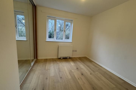 , Gloucestershire, GL7 photo 3
